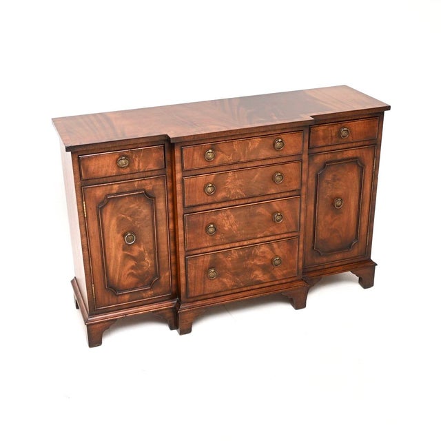 Small Georgian Style Breakfront Sideboard, 1930s For Sale - Image 10 of 10