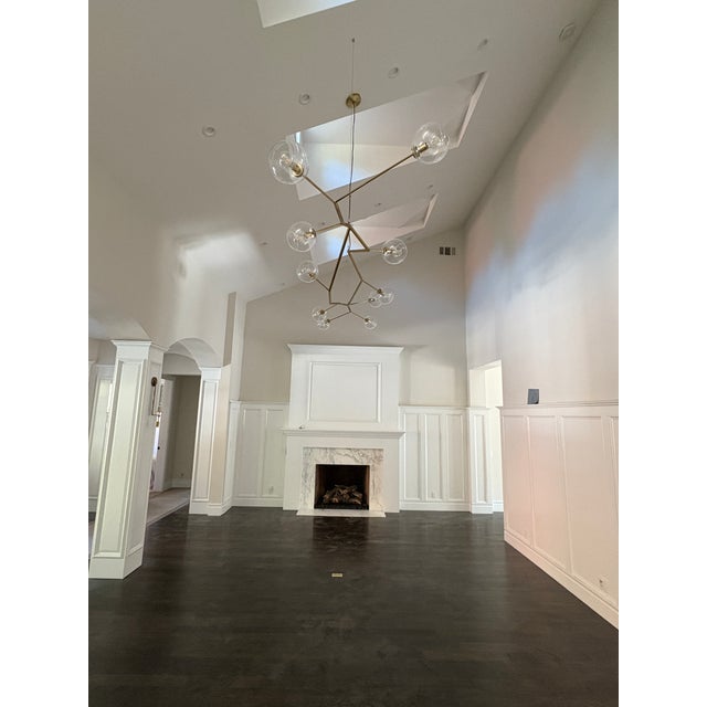 2020s Lindsey Adelman Branching Bubble 10 Globe Chandelier For Sale - Image 5 of 9