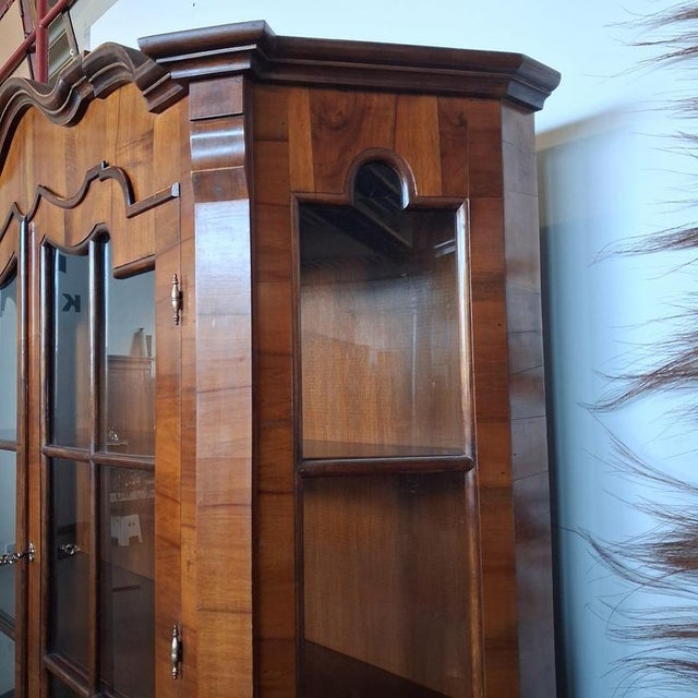 Large Baroque Dutch Display Cabinet, 1970s For Sale - Image 4 of 18