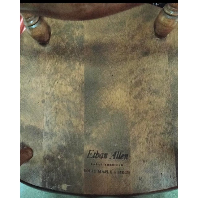 American Vintage Ethan Allen Heirloom Comb-Back Arm Chair in Nutmeg Maple. For Sale - Image 3 of 3