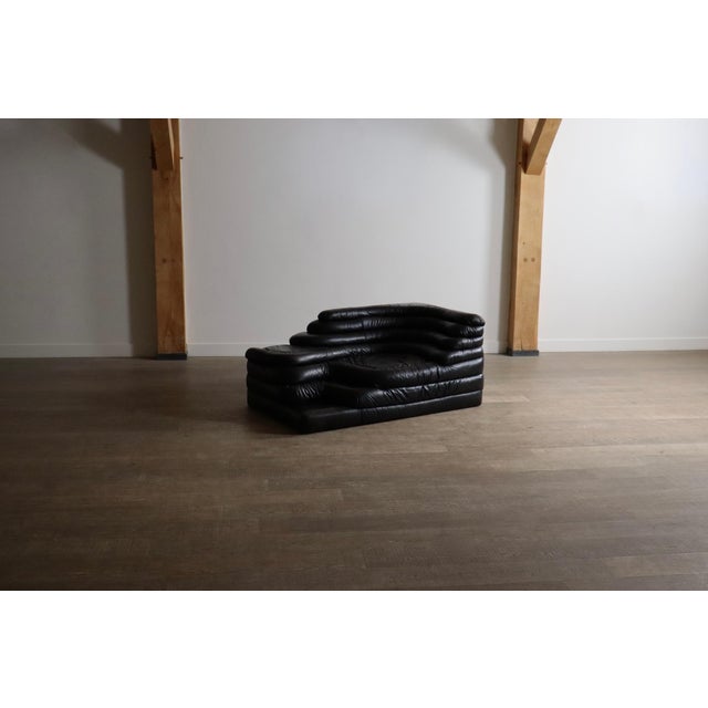 Wood DS-1025 Terrazza Sofa in Black Leather by Ubald Klug for de Sede, 1970s For Sale - Image 7 of 16