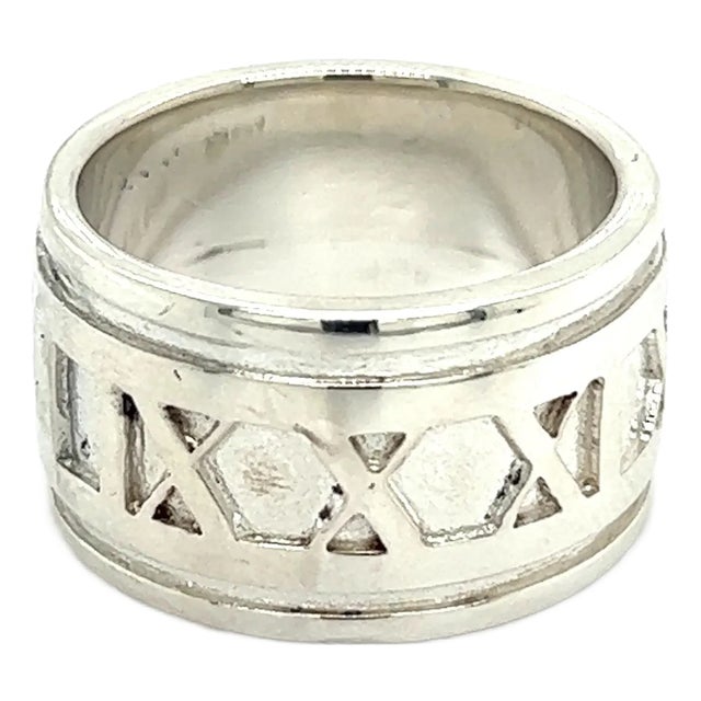 1990s Tiffany & Co Authentic Estate Atlas Ring Size 5 Silver For Sale