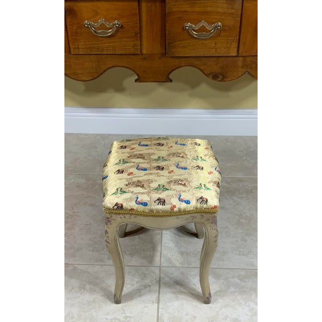 Vintage Gray and Gold Painted Wood Stool For Sale In Miami - Image 6 of 11
