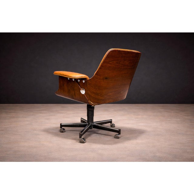 “Dinamarquesa” Armchair in Rosewood & Leather, Carlo Fongaro, 1970s - Lot 257C For Sale - Image 12 of 17