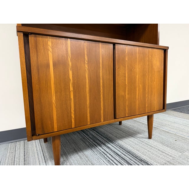 Wood Mid-Century Modern China Cabinet / Book Case / Display Case 1-Pc For Sale - Image 7 of 10