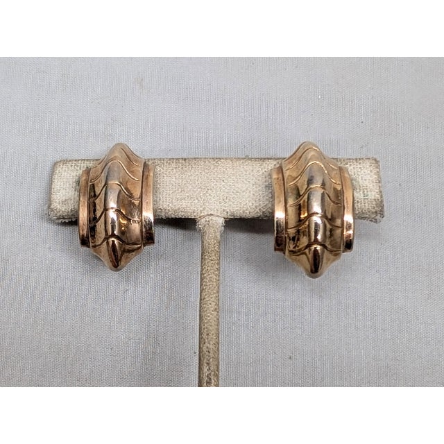 Mid-Century Modern Vintage 1948 Signed Crown Trifari Alfred Philippe Goldtone Clip Earrings-2 Pieces For Sale - Image 3 of 8