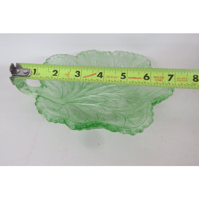 Uranium Glass Cabbage Leaf Candy Server Nappy Dish 4571b For Sale - Image 10 of 17
