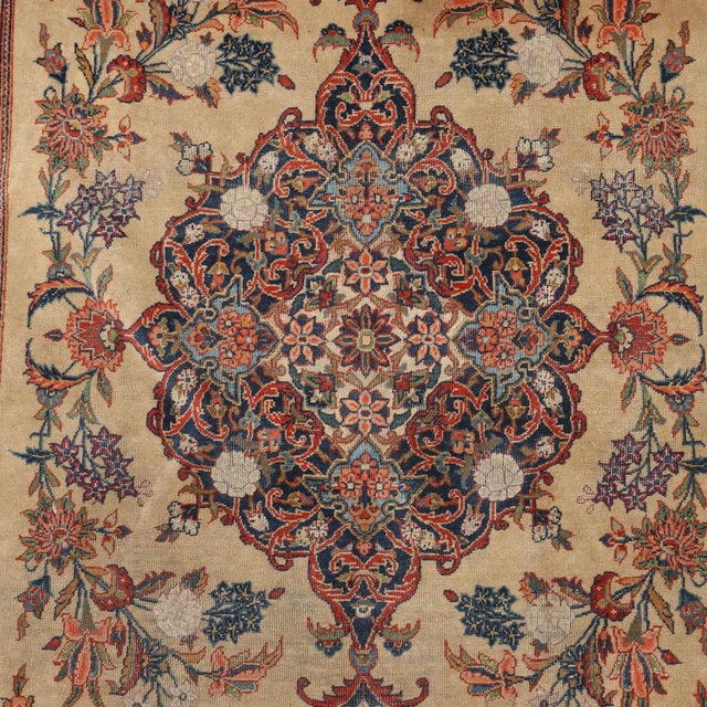 Keshan Rug in Wool For Sale - Image 4 of 8