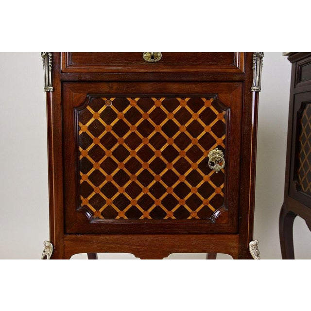 19th Century Transitional Pillar Nightstands, France, 1870s, Set of 2 For Sale - Image 10 of 18