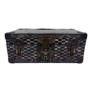 Antique Miniature Trunk - Eagle Lock Connecticut For Sale