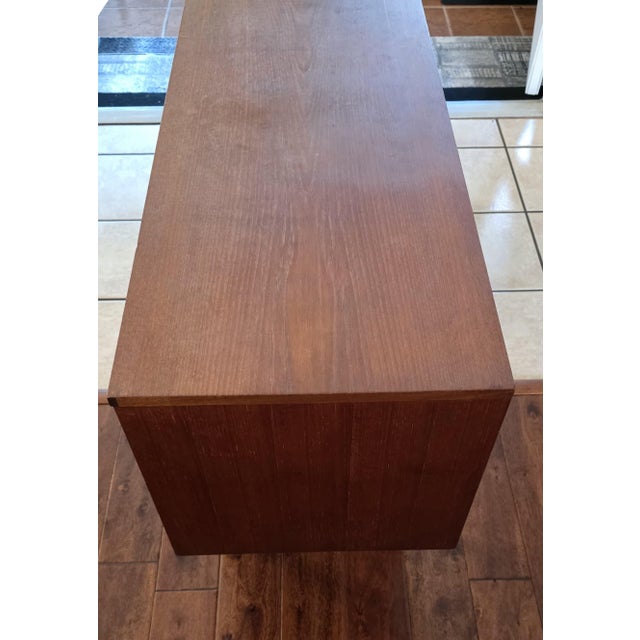 1960s Vintage 1960s Nathan Quality Mid-Century Modern Teak Desk For Sale - Image 5 of 9