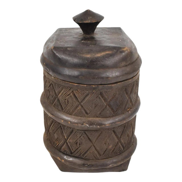 20th Century African Wood Container For Sale