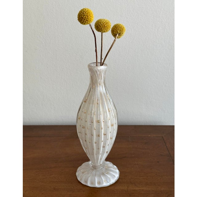 1960s Barbini Attributed Murano Glass Controlled Bubble Vase White Gold Fleck For Sale - Image 5 of 9