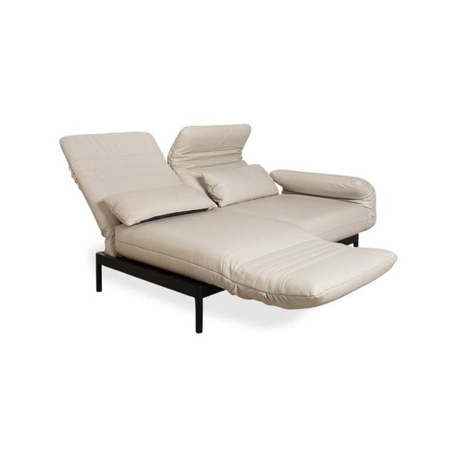 Animal Skin Plura Leather Two-Seater Beige Manual Function Sofa from Rolf Benz For Sale - Image 7 of 16