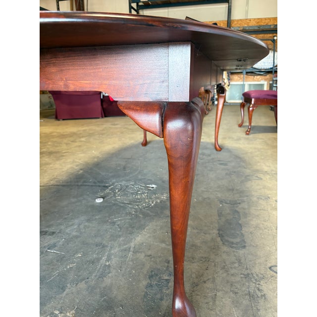 1990s 1990 Cresent Furniture Queen Anne Solid Cherry Dining Table With Two Leaves – Nashville, Tn For Sale - Image 5 of 10