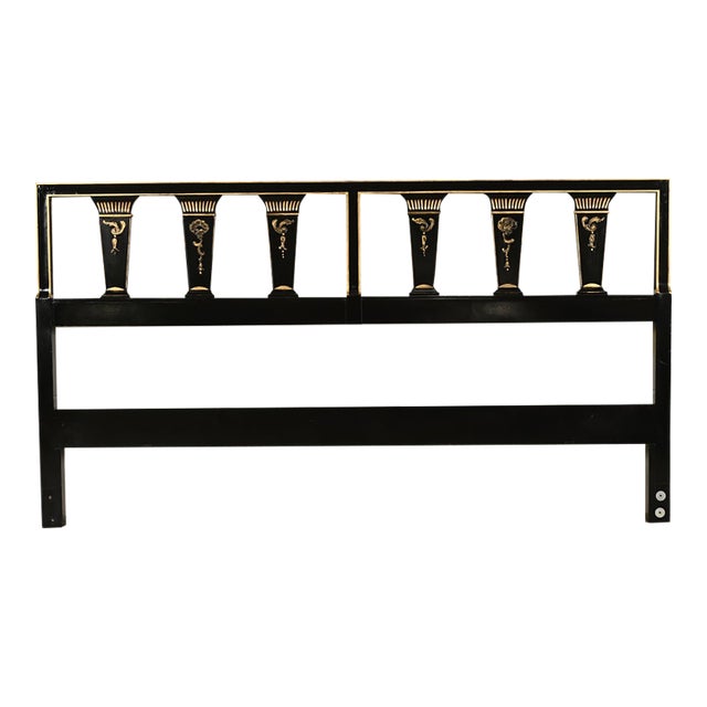 John Widdicomb Mid-Century Hollywood Regency Black Lacquered and Gold Gilt King Size Headboard, Circa 1950s For Sale