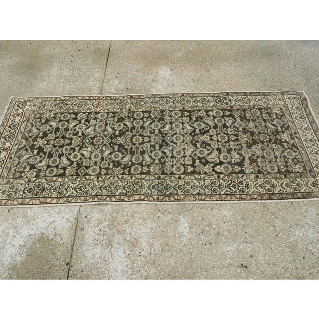 Galerie Shabab Collection Early 20th Century Persian Malayer Throw Rug For Sale - Image 4 of 7