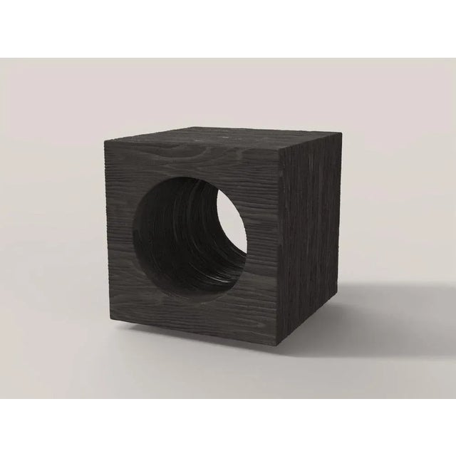 Coda v1 stool by edizione limitata limited edition of 150 pieces. Signed and numbered. Dimensions: d 37 x w 37 x h 39 cm....