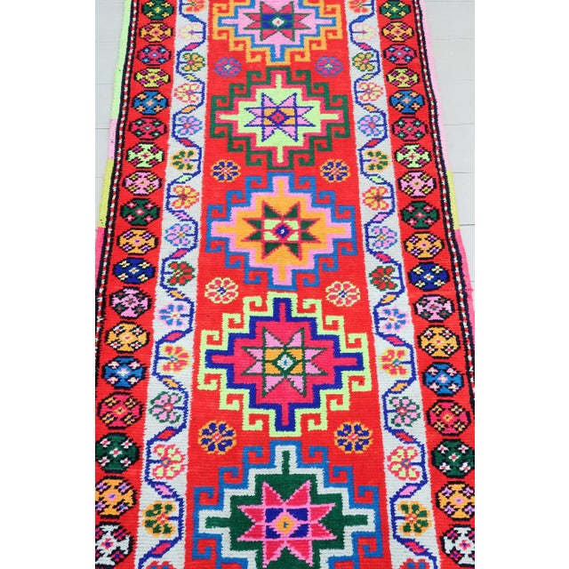 Late 20th Century Turkish Runner- 2′5″ × 11′4″ For Sale - Image 4 of 13
