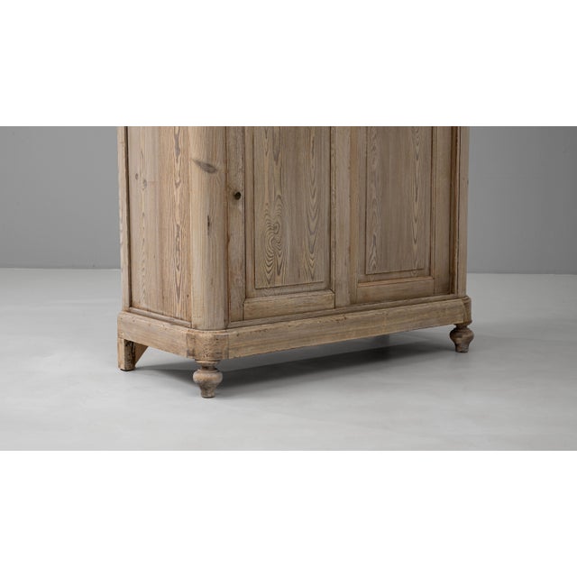 Brown 19th Century French Pine Display Cabinet For Sale - Image 8 of 18