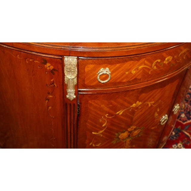 Early 20th Century French Louis XV Marble Top Paint Decorated Chest Commode For Sale In New York - Image 6 of 17