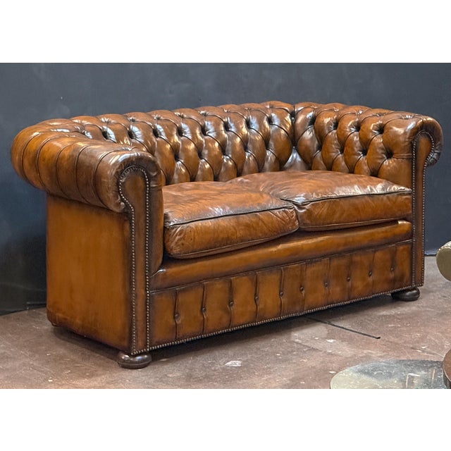 English Chesterfield Sofa of Tufted Leather For Sale - Image 15 of 16