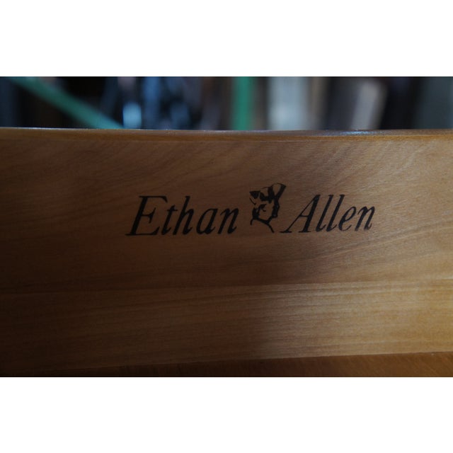 Late 20th Century Ethan Allen Heirloom Colonial Early American Nutmeg Maple Drybar Cabinet Hutch For Sale - Image 12 of 13