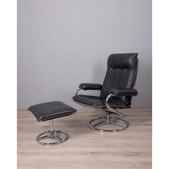 Set of Vintage Italian Black Leather Armchair and Ottoman, 1970s For Sale - Image 11 of 11