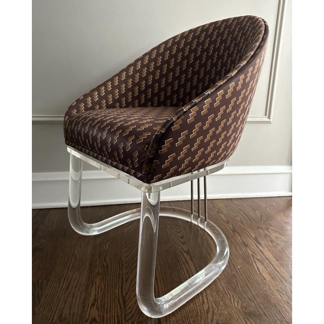 Mid-Century Modern 1970s Pair of Vintage Lucite Swivel Chairs Zak and Fox Fabric by Lion in Frost After Charles Hollis For Sale - Image 3 of 9