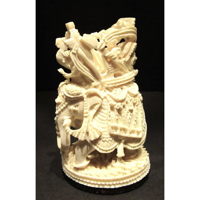Antique Rajasthani Indian Ivory Colored Bone Complete Hand Carved Chess Set For Sale In Miami - Image 6 of 13