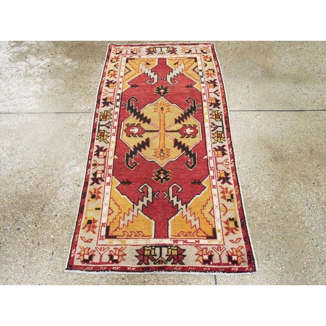 Mid-20th Century Handmade Turkish Oushak Throw Rug For Sale - Image 4 of 9