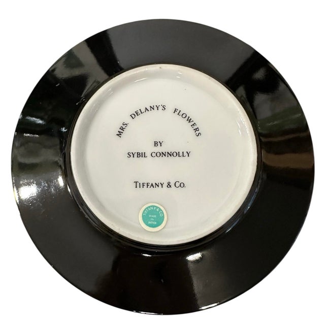 Ceramic 1980s Tiffany & Co. 4 Cup & Saucer Set Mrs. Delany’s Flowers by Sybil Connolly - 8 pcs For Sale - Image 7 of 12