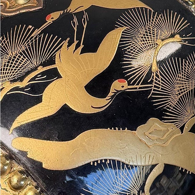 This small taiko is a purely decorative object with a bold, celebratory presence. Dimensions: height 15 cm, diameter 18...
