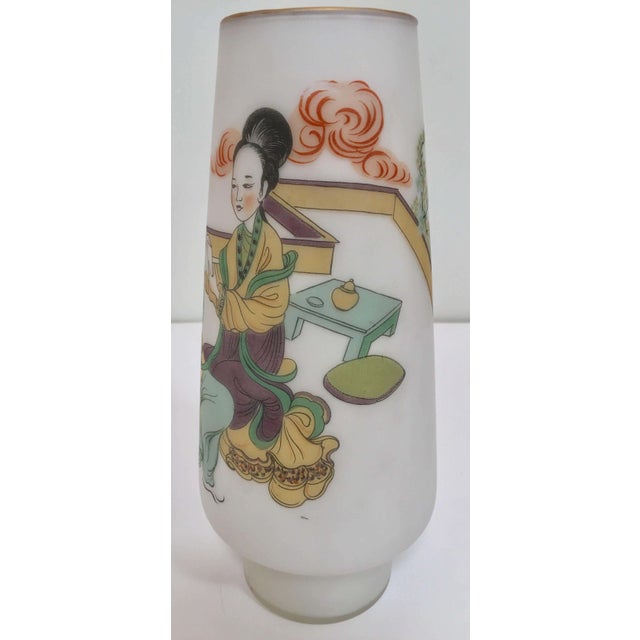 Japanese Opaline White Glass Vase Hand Painted with Geishas 1950s For Sale In Palm Springs - Image 6 of 12