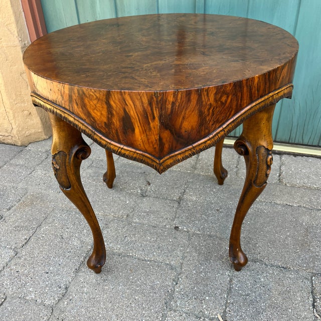 Trouvailles Inc., Watertown, Mass. Tablecloth/Apron Edge Accent Table For Sale In Chicago - Image 6 of 11