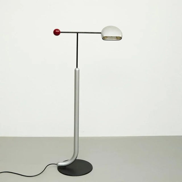 Metal Tomo Floor Lamp Black, Silver & Red by Toshiyuki Kita for Bilumen, 1980s For Sale - Image 7 of 16