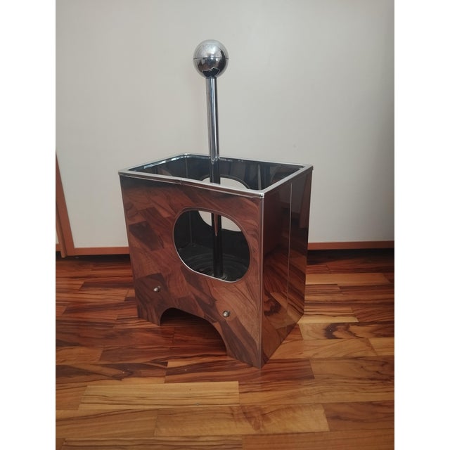 Vintage Space Age Magazine Rack in Chromed Metal, 1970s For Sale - Image 3 of 10