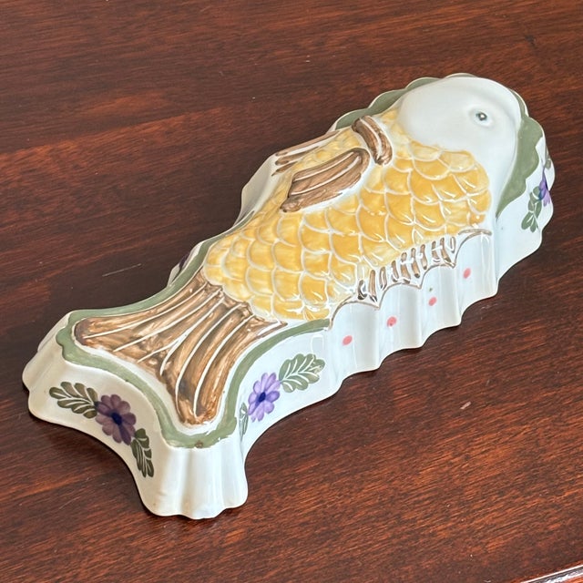 Ivory Mid-20th Century Decorative Ceramic Fish Mold Wall Hanging For Sale - Image 8 of 11