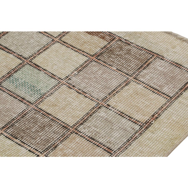 1960s Vintage Zeki Müren Rug With Square Geometric Patterns, From Rug & Kilim For Sale - Image 5 of 7