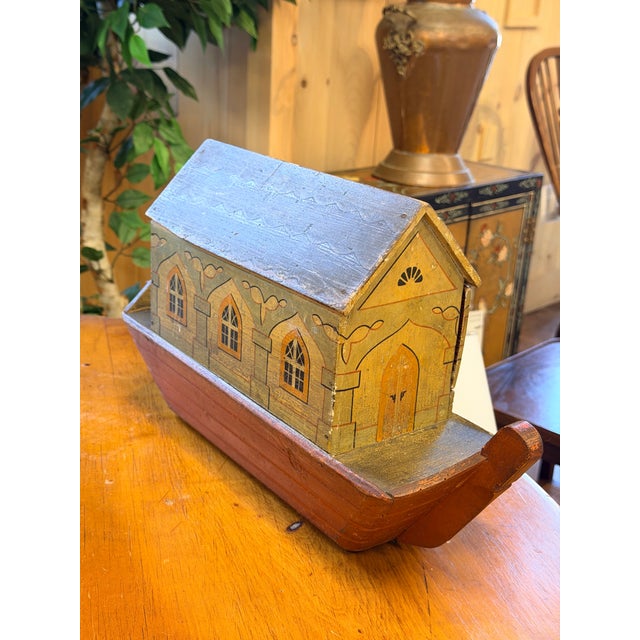 19th Century Antique 19th Century Noah’s Ark With Hand-Painted Folk Art Figures For Sale - Image 5 of 11