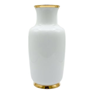Gerold Porzellan Bavaria White Cabinet Vase With Gold Trim – Western Germany Mid 20th Century For Sale