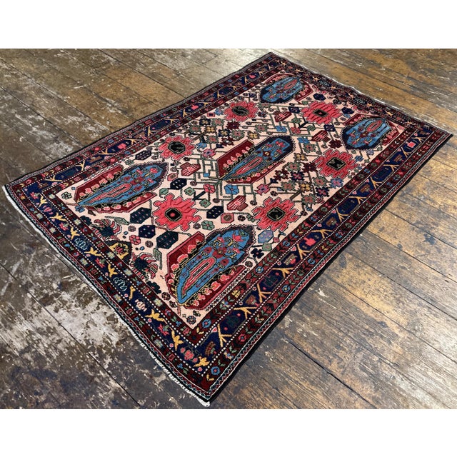Antique Bakhtiar Rug in Wool, 1890s For Sale - Image 5 of 18
