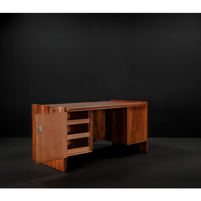 Art Deco Desk in Walnut by Bruno Paul for Veb Deutsche Werkstätten Hellerau, 1930s For Sale - Image 13 of 18