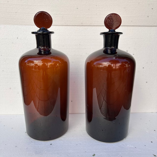 Apothecary Jars in Amber Glass, Spain, 1940s, Set of 2 For Sale - Image 6 of 18