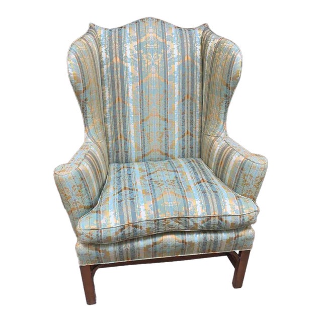 Mid 20th Century Vintage Kittinger Traditional Georgian Style Silk Upholstery Mahogany Wing Back ArmChair For Sale