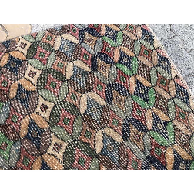 Green Vintage Oushak Handmade Wool Rug For Sale - Image 8 of 11