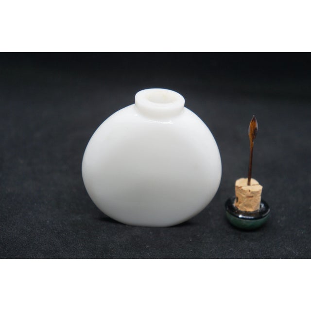 1920s Milk Glass Snuff Bottle For Sale - Image 9 of 13