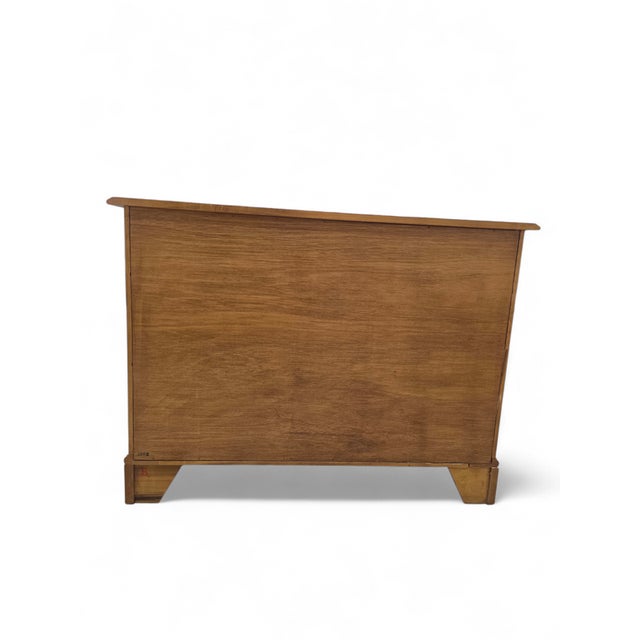 Baker Furniture Company Vintage Baker Furniture Georgian Style Serpentine Pine Chest of Drawers For Sale - Image 4 of 7