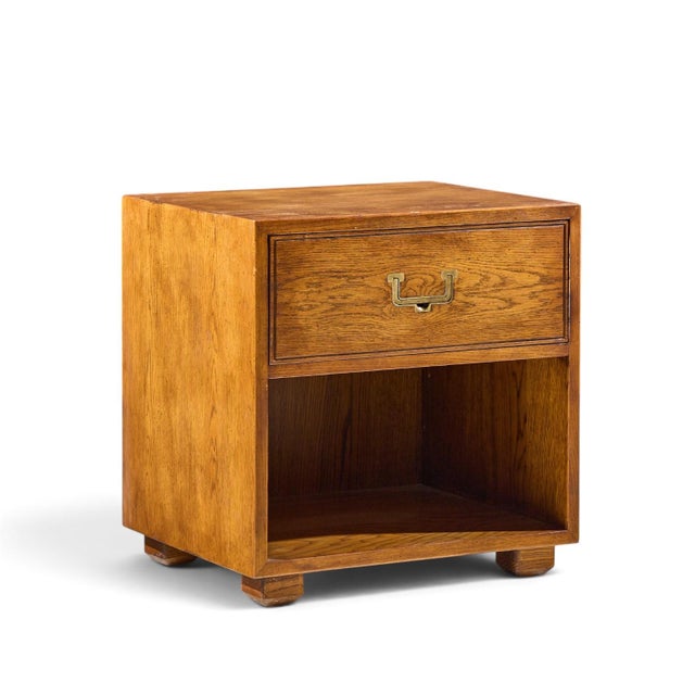 Henredon Campaign Mid Century Oak and Brass Nightstands - Pair For Sale In Chicago - Image 6 of 12
