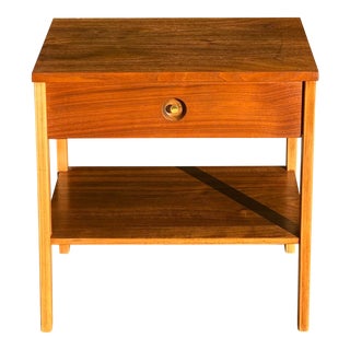 1960s Mid Century Modern Two Toned Oak and Walnut Single Nightstand For Sale